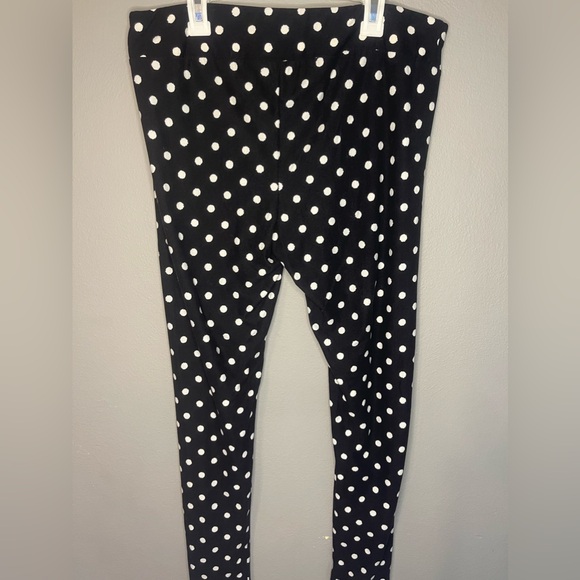 Time and Tru Leggings - Picture 2 of 3